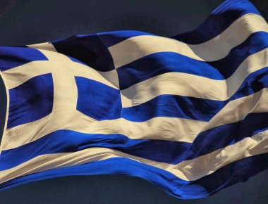 Η Άγκυρα απαιτεί να μην κηδεύονται οι Έλληνες μουσουλμάνοι στρατιώτες με την ελληνική Σημαία!